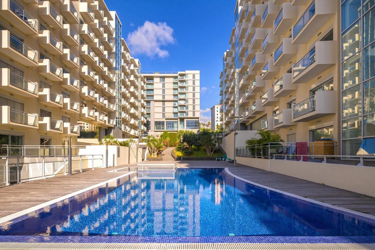 Blue Sky Apartment With Pool By Hr Madeira Funchal  Exterior photo
