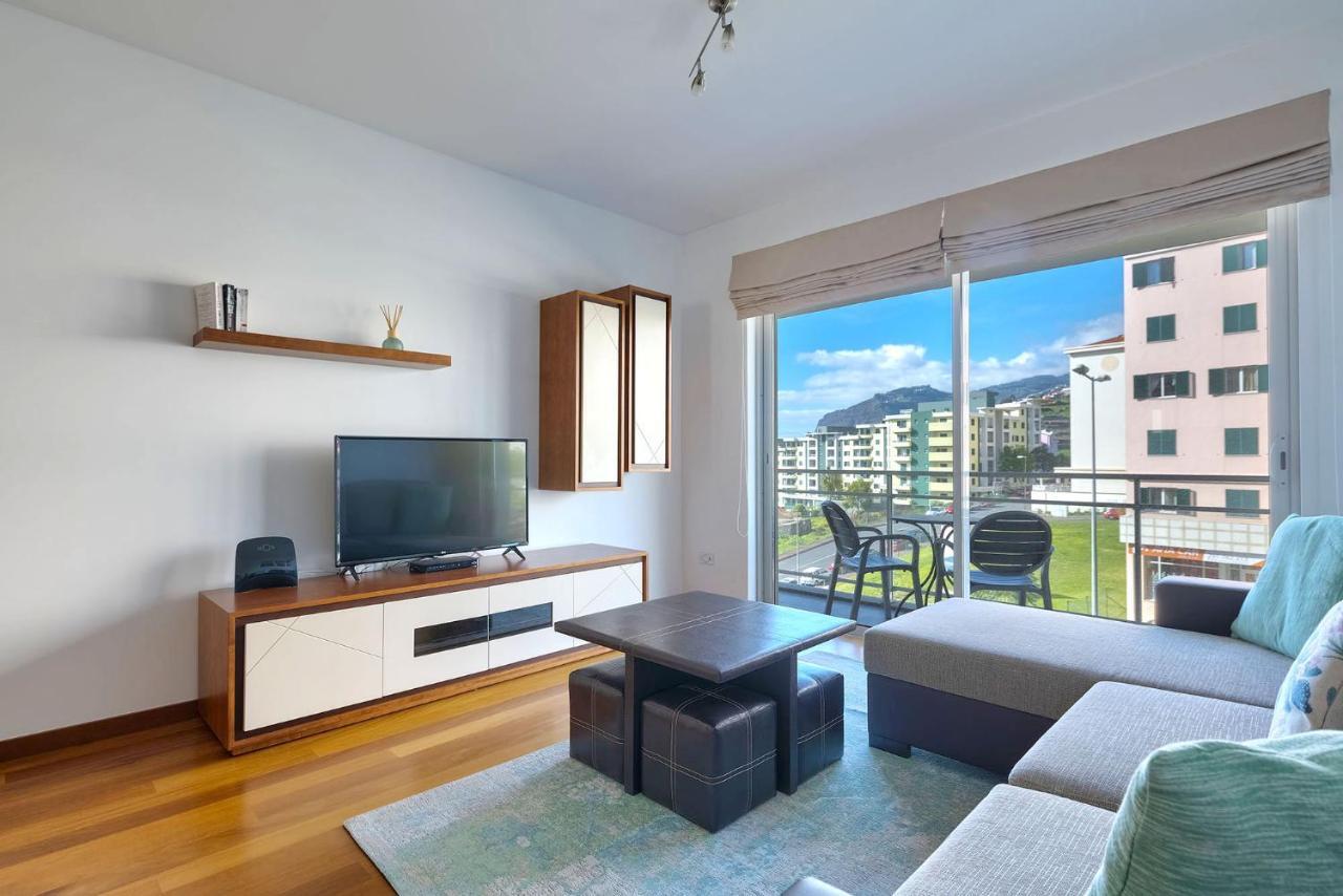 Blue Sky Apartment With Pool By Hr Madeira Funchal  Exterior photo