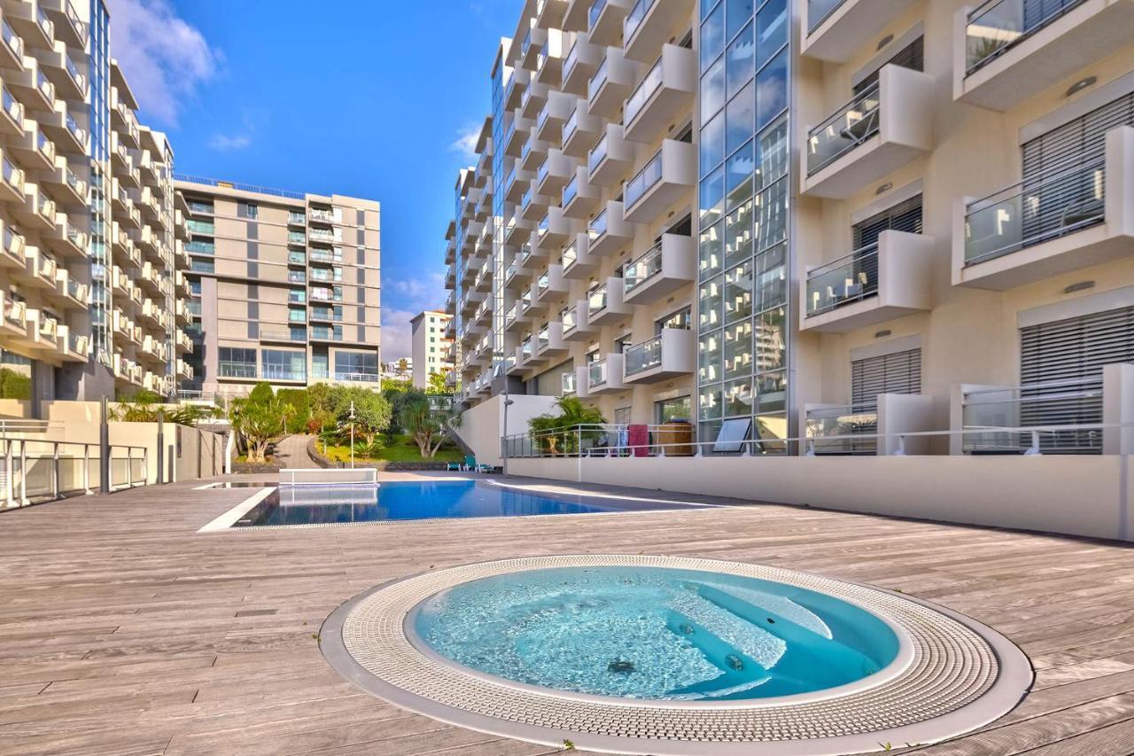 Blue Sky Apartment With Pool By Hr Madeira Funchal  Exterior photo
